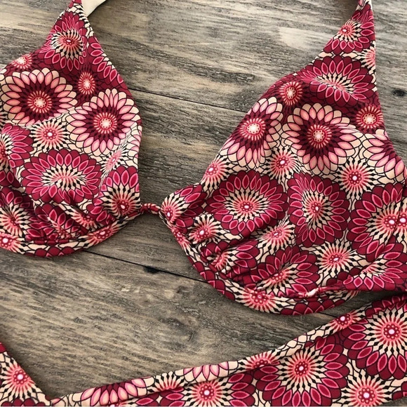 Victorias Secret 36B Small Two Piece Bikini Set Underwire Top Burgundy Mandala - Picture 2 of 6